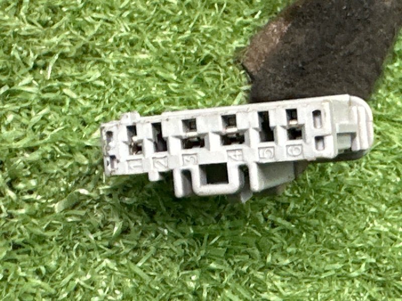 Проводка двери Peugeot 407