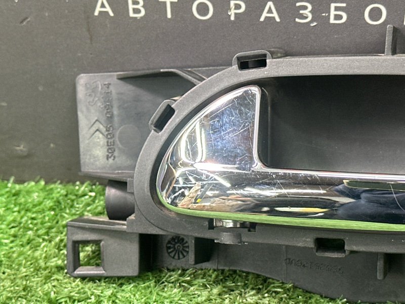 Ручка двери внутренняя (хром) Peugeot 407