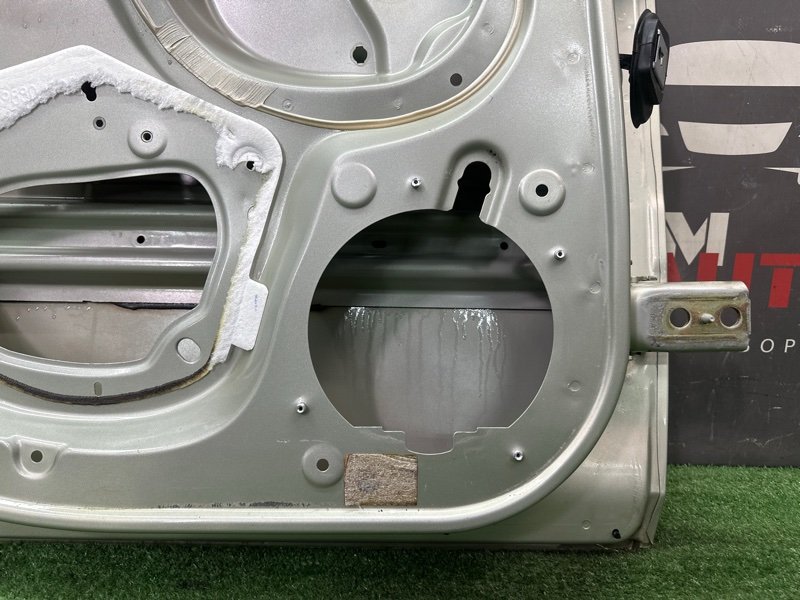 Дверь Peugeot 407