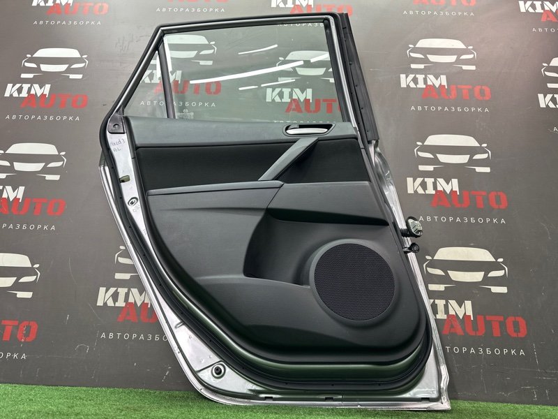 Дверь в сборе Mazda 3 BL