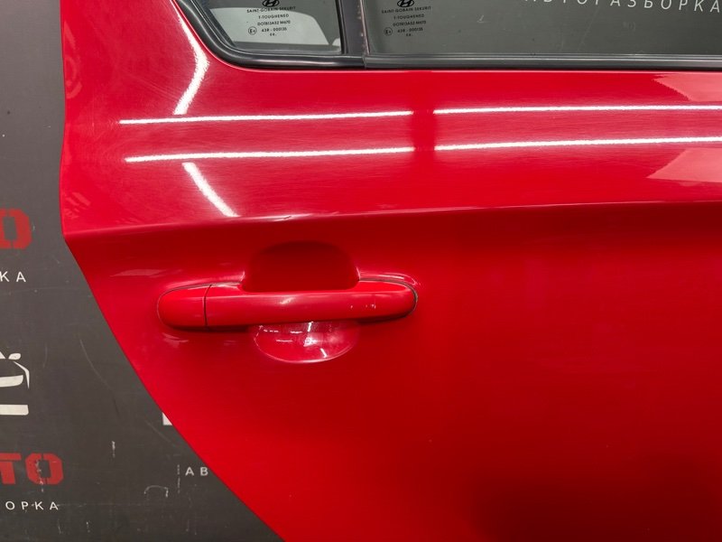 Дверь Hyundai i20