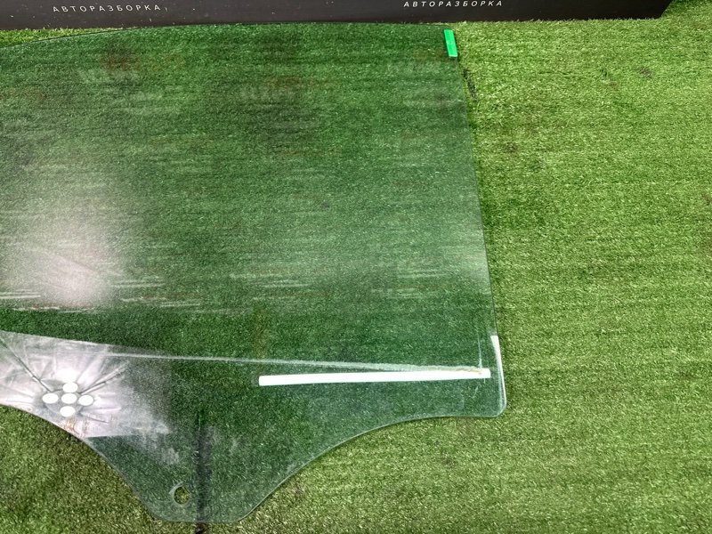 Стекло двери Fiat Panda