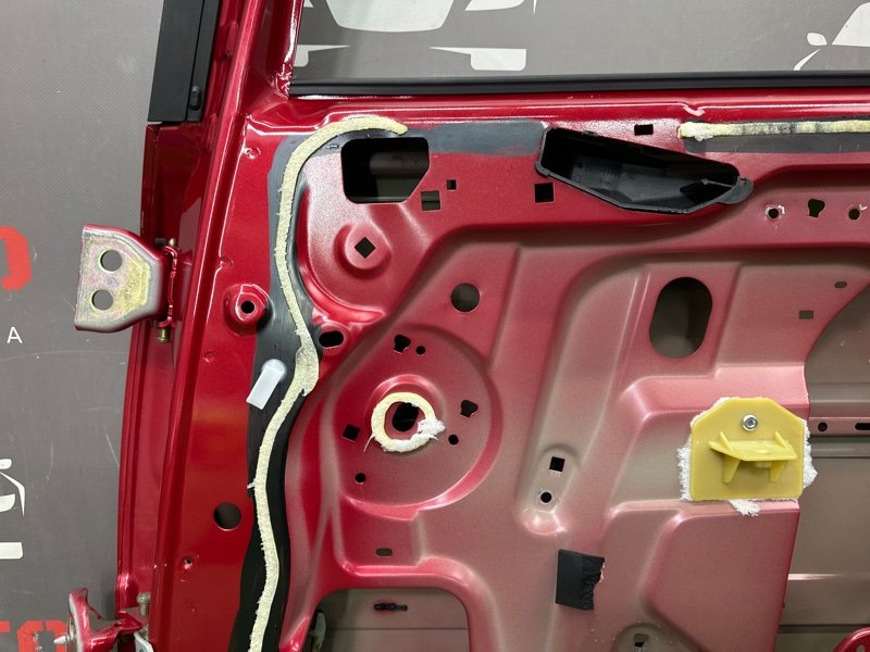 Дверь Peugeot 307