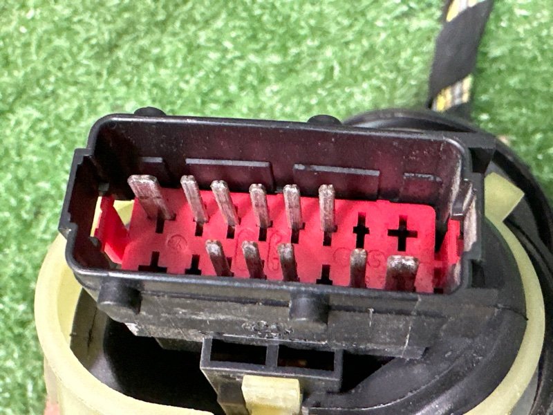 Проводка двери Peugeot 307