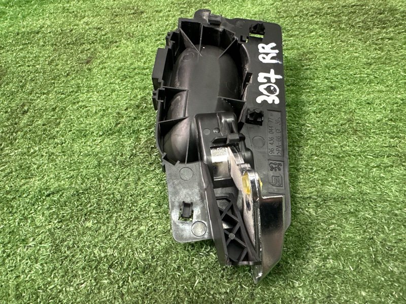 Ручка двери внутренняя (хром) Peugeot 307