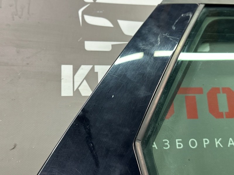 Дверь Ford Mondeo