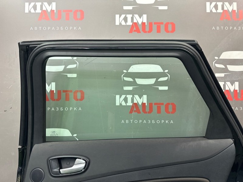 Дверь Ford Mondeo