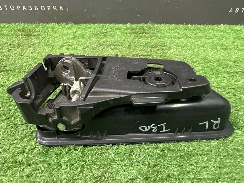 Ручка двери внутренняя Hyundai i30 GD