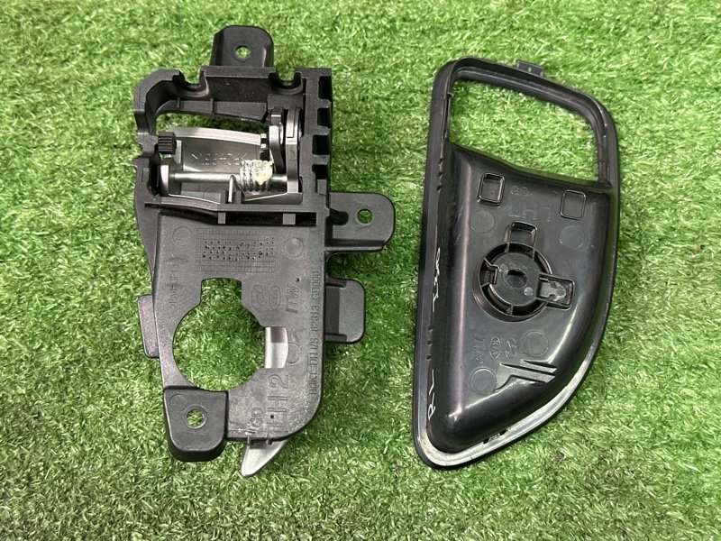 Ручка двери внутренняя Hyundai i30 GD