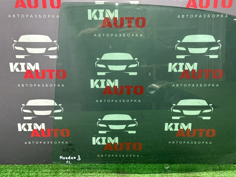Стекло двери Ford Mondeo