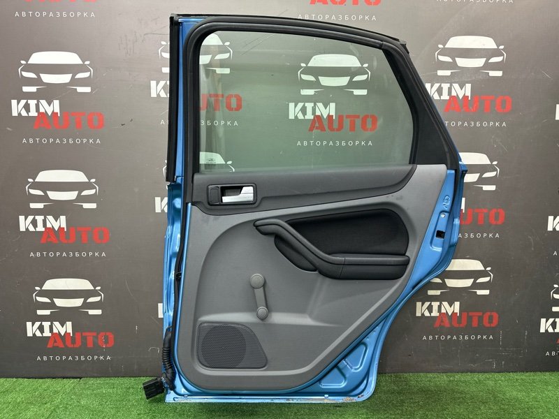 Дверь Ford Focus 2