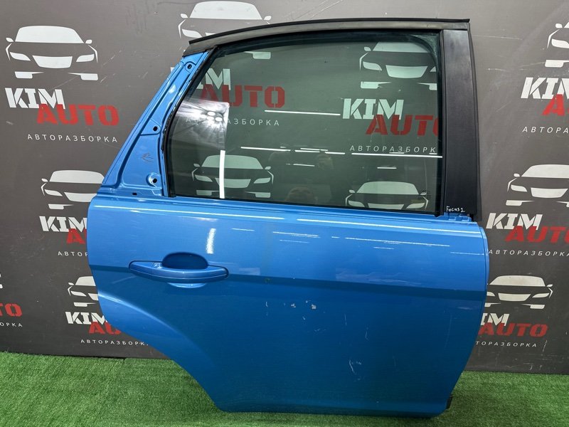 Дверь Ford Focus 2