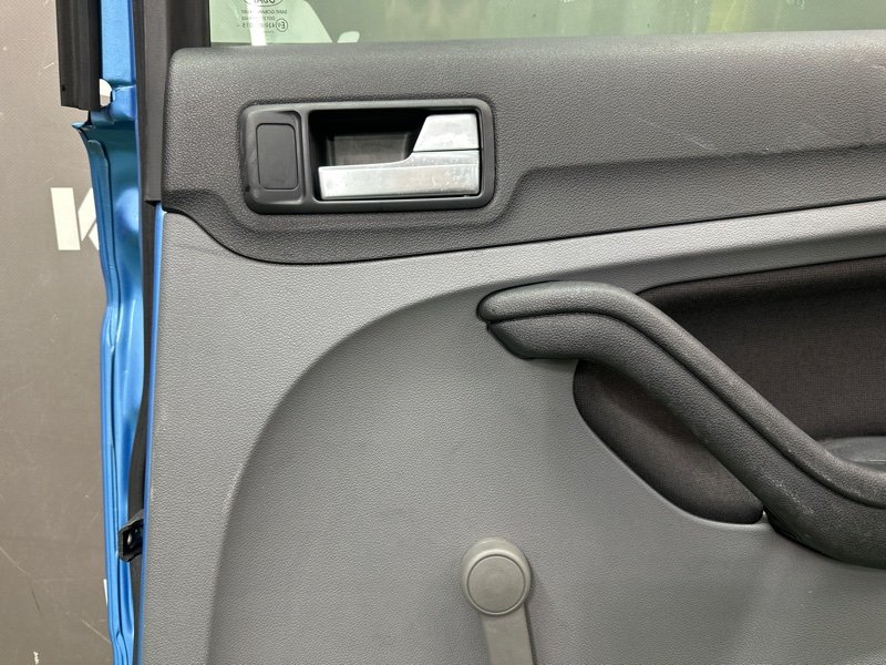 Дверь Ford Focus 2
