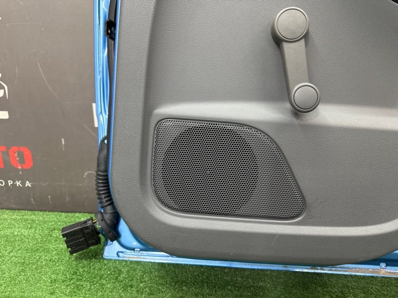 Дверь Ford Focus 2