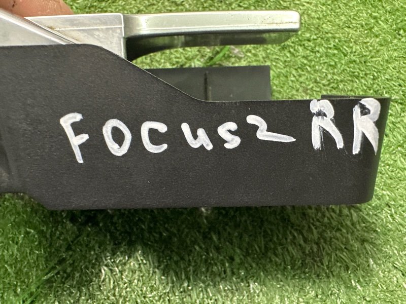 Ручка двери внутренняя Ford Focus 2