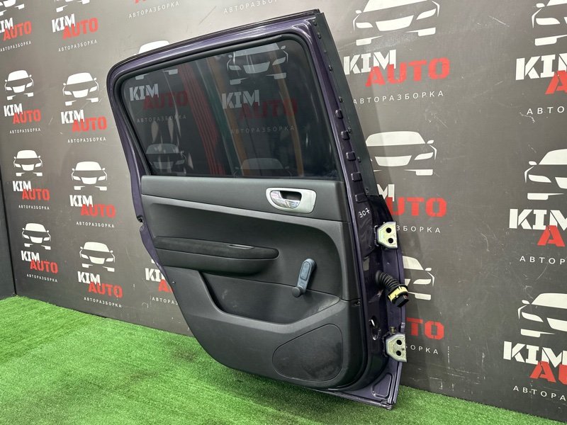 Дверь Peugeot 307