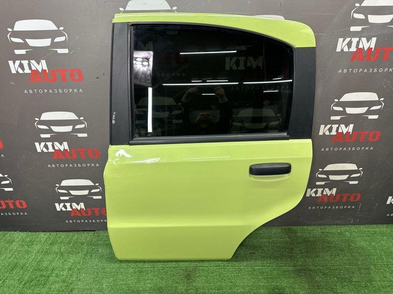 Дверь Fiat Panda