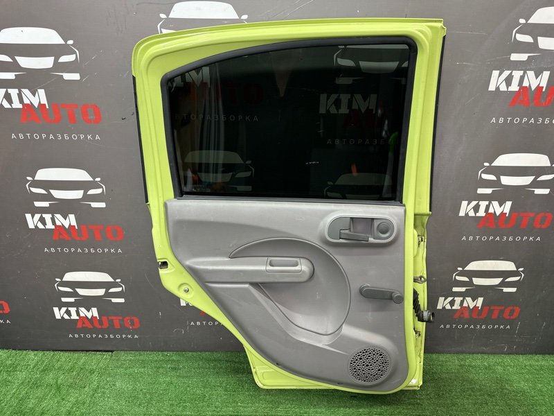 Дверь Fiat Panda