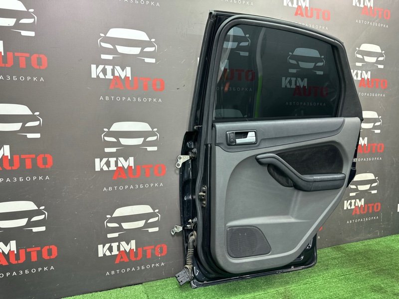 Дверь Ford Focus 2