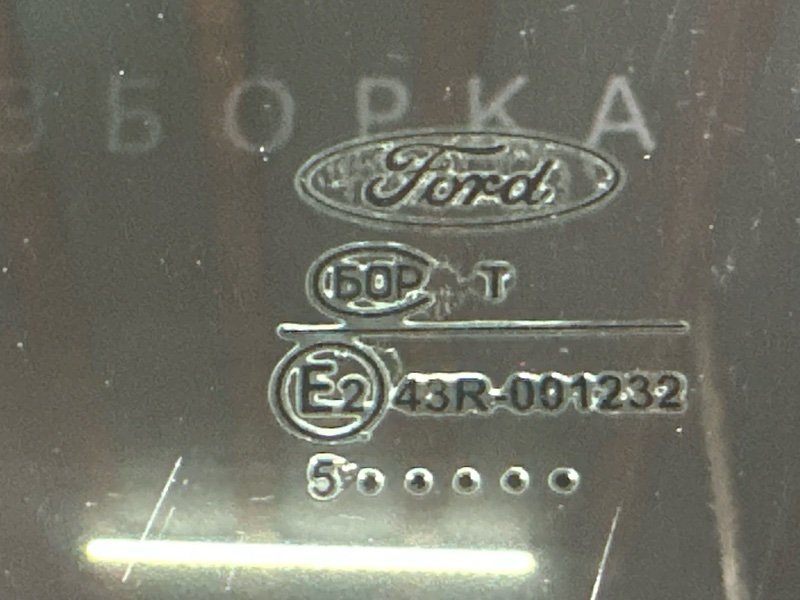 Дверь Ford Focus 2