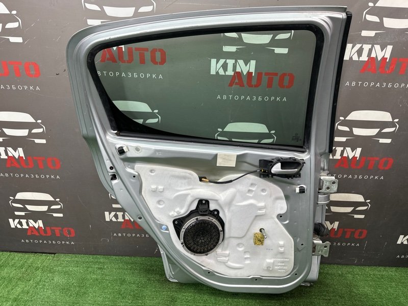 Дверь Peugeot 207