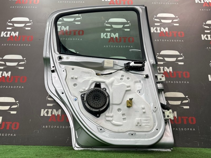 Дверь Peugeot 207