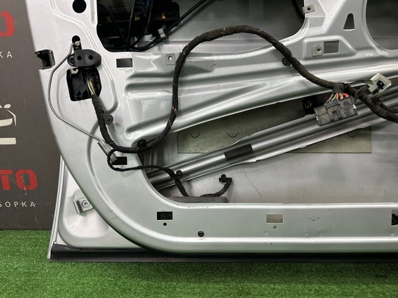 Дверь BMW 7-Series E65