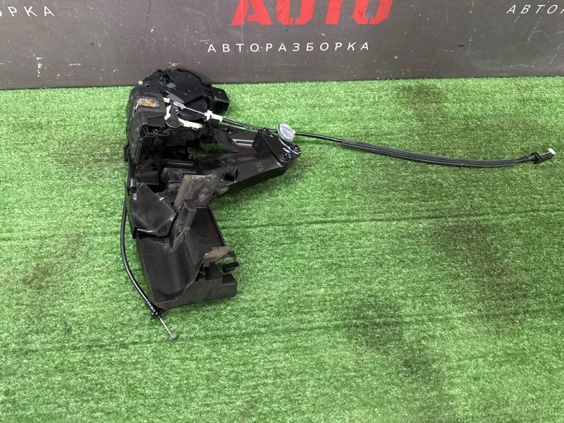 Замок двери Ford Focus 2