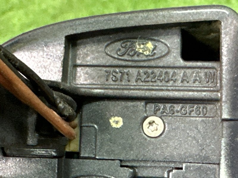 Ручка двери внешняя с бесключевым доступом Ford Mondeo