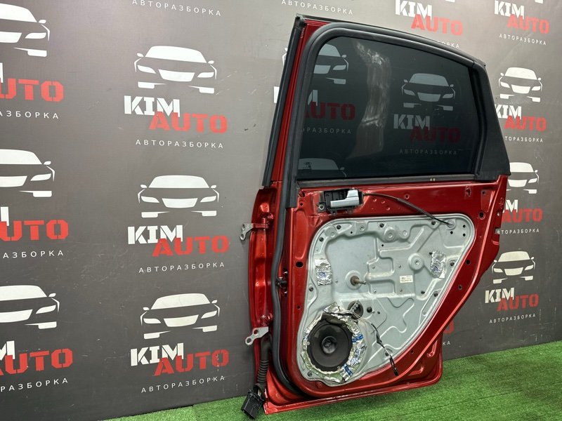 Дверь Ford Focus 2