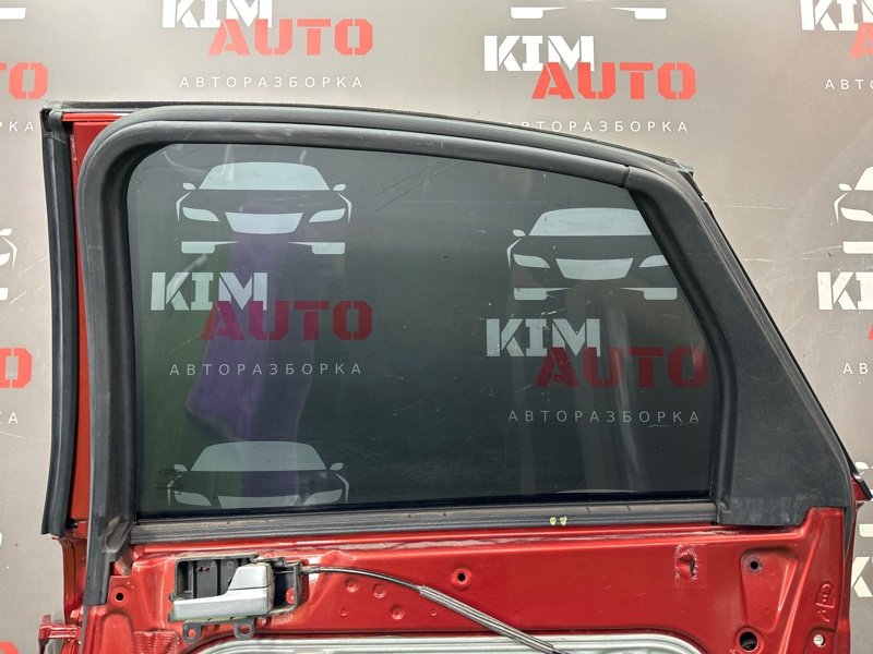 Дверь Ford Focus 2