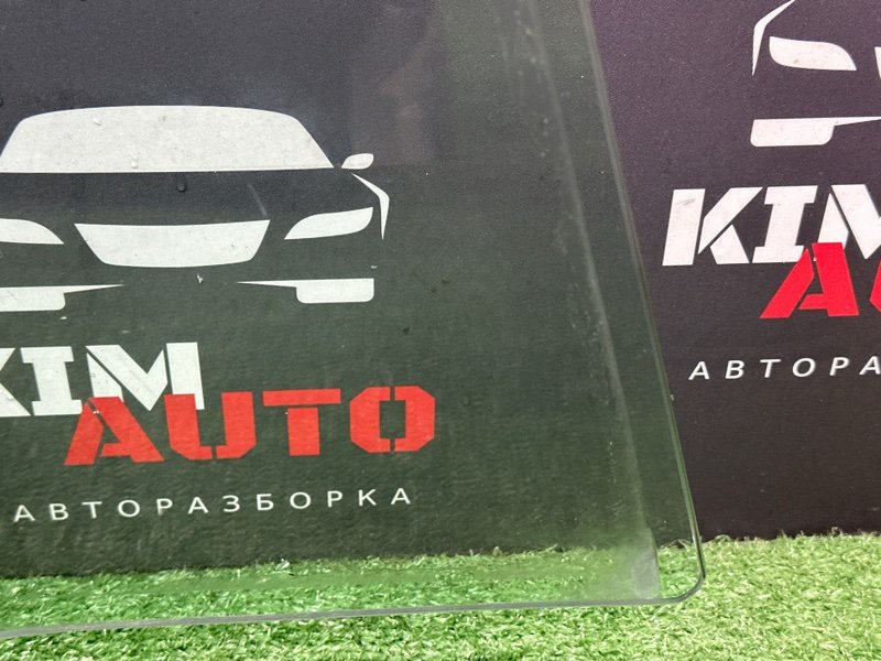 Стекло двери Opel Astra G