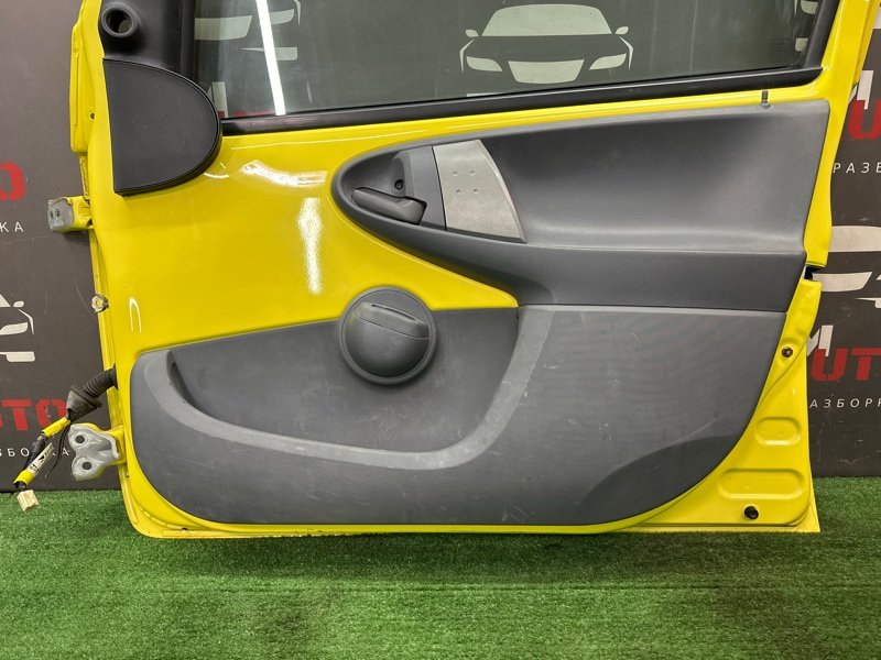 Дверь Peugeot 107