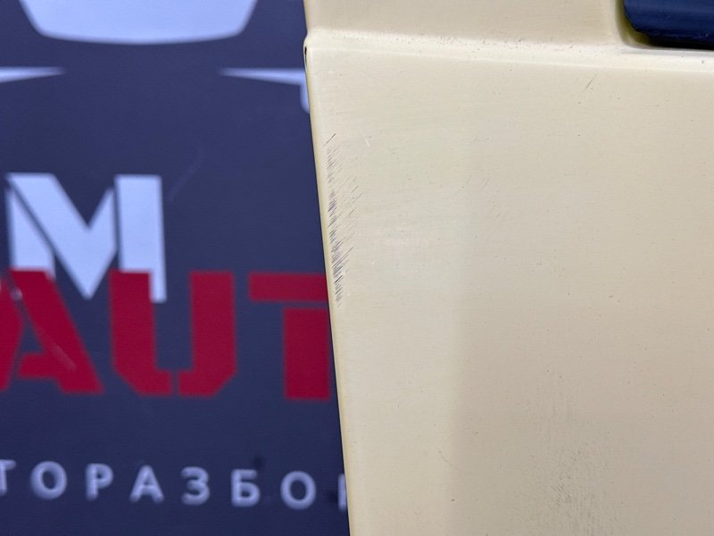 Дверь Peugeot 107