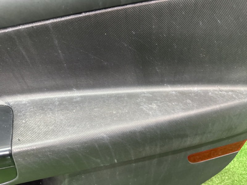 Обшивка двери Kia Ceed