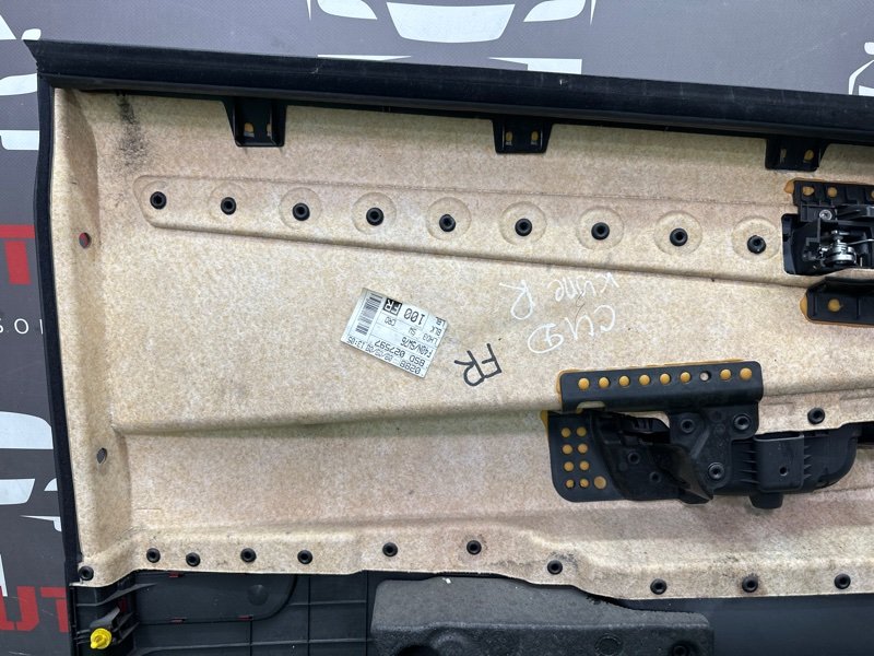 Обшивка двери Kia Ceed