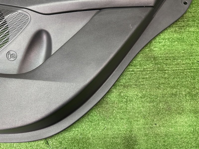 Обшивка двери Hyundai Creta 2018 GS