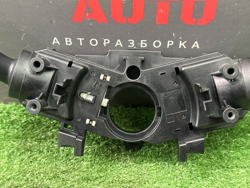 Подрулевой переключатель (гитара) Hyundai Creta 2018 GS