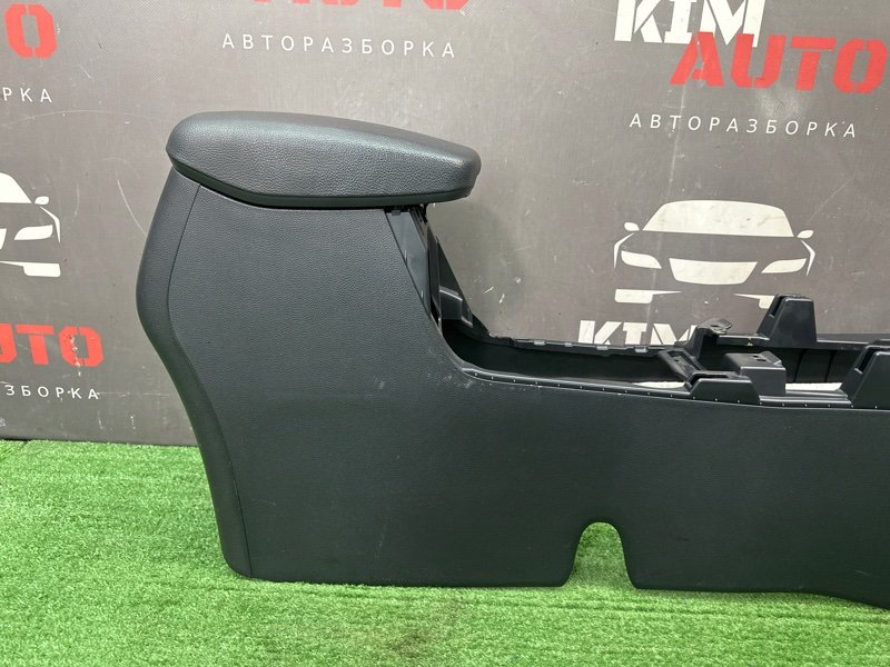 Центральная Консоль с подлокотником Hyundai Creta 2018 GS