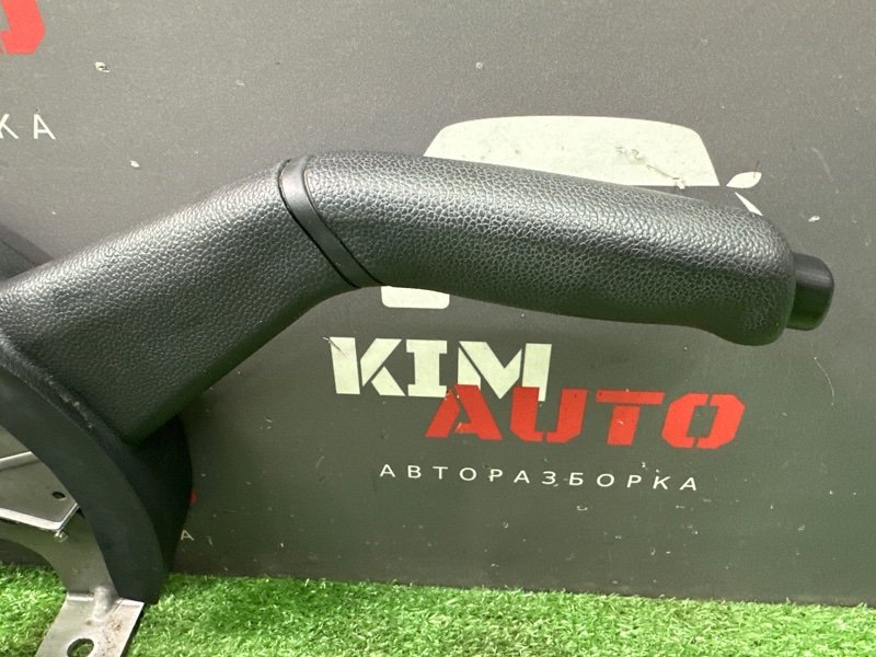 Рычаг стояночного тормоза (ручник) Hyundai Creta 2018 GS