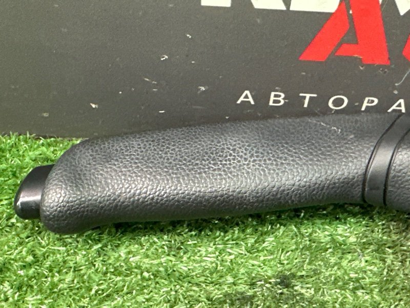 Рычаг стояночного тормоза (ручник) Hyundai Creta 2018 GS