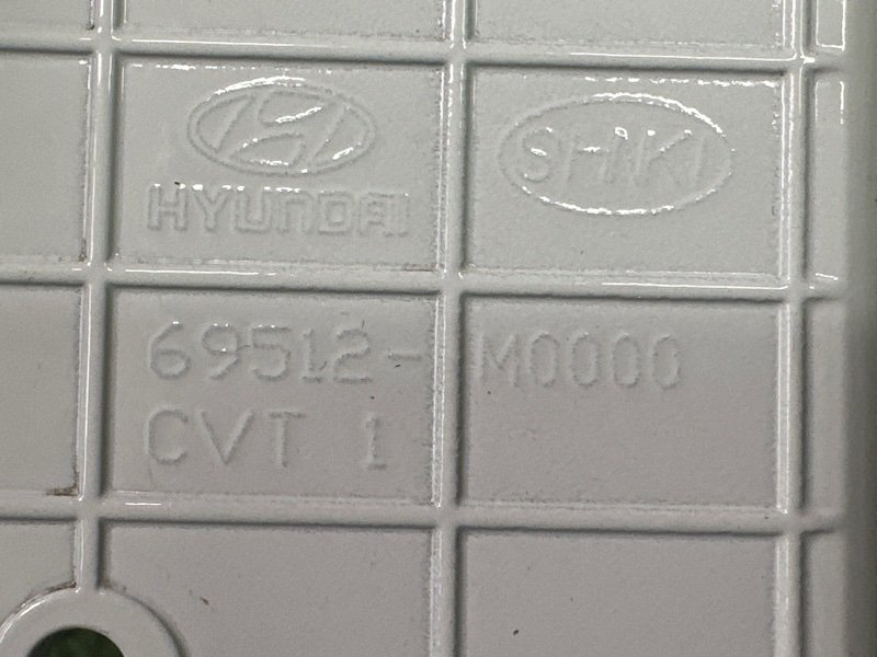 Лючок бензобака с крышкой Hyundai Creta 2018 GS