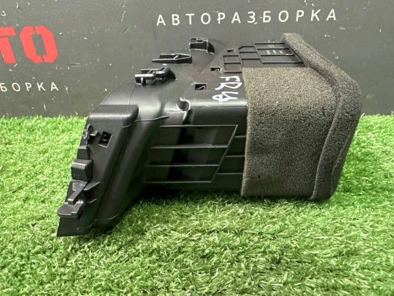 Дефлектор отопителя центральный Hyundai Creta 2018 GS