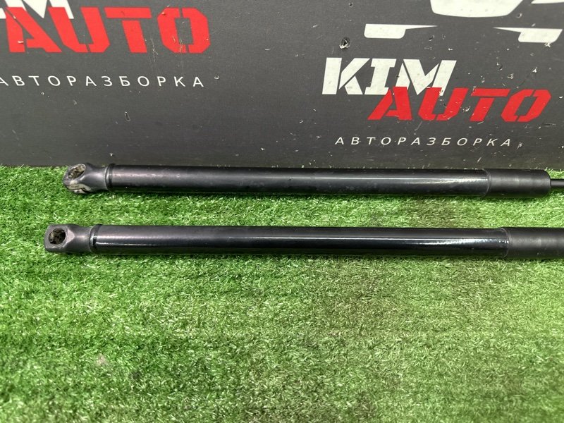 Амортизатор крышки багажника Hyundai Creta 2018 GS