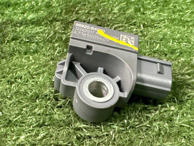 Датчик удара Air Bag Hyundai Creta 2018 GS