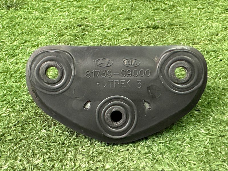 Отбойник крышки багажника Hyundai Creta 2018 GS