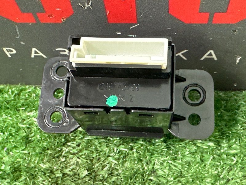 Кнопка аварийной сигнализации (аварийка) Hyundai Creta 2018 GS