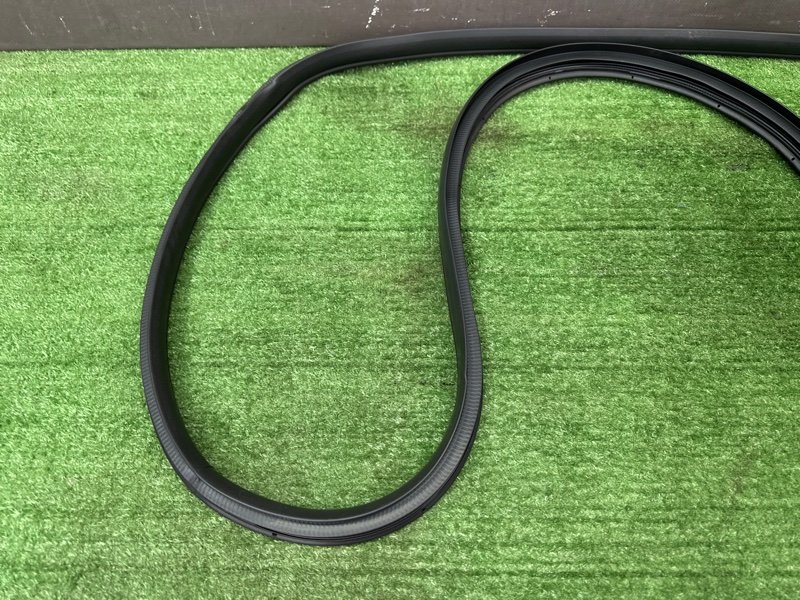 Уплотнитель проема двери Hyundai Creta 2018 GS