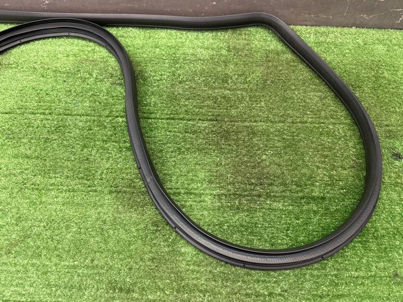 Уплотнитель проема двери Hyundai Creta 2018 GS