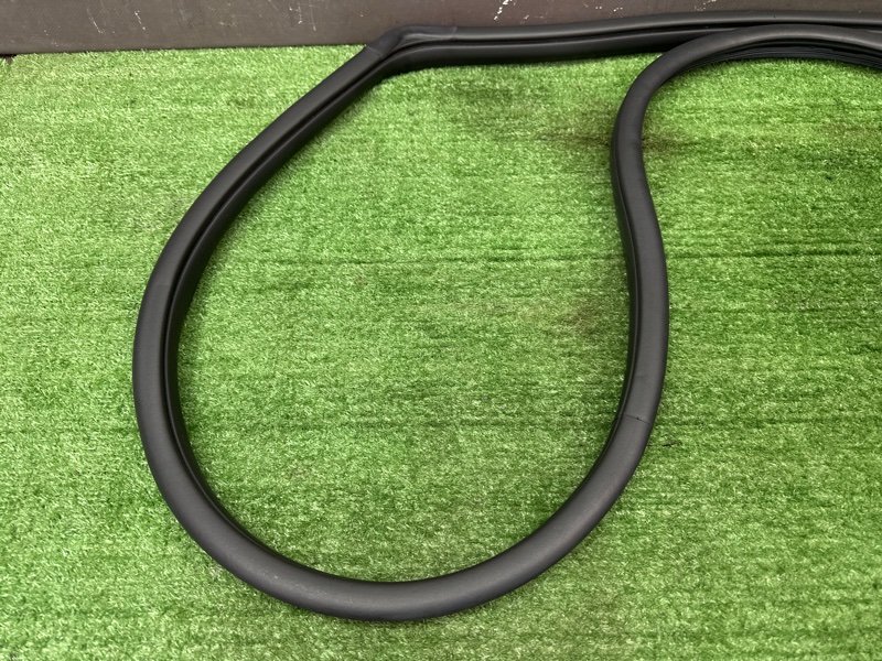 Уплотнитель проема двери Hyundai Creta 2018 GS